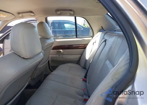 2004 Mercury Grand Marquis Ls z USA, uszkodzony, nr VIN 2MEHM75W04X670649